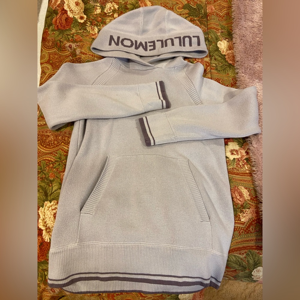 Lululemon Hoodie (size 4)